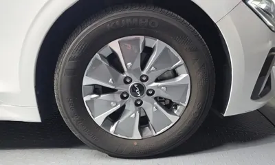 Kia K5 2024, 18227 км, за 17239.15 USD - фото 21