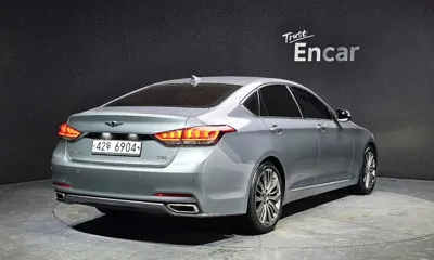 Hyundai Genesis 2015, 171162 км, за 5880.41 USD