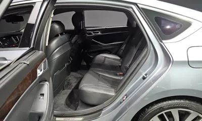 Hyundai Genesis 2015, 171162 км, за 5880.41 USD - фото 11