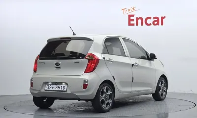Kia Morning 2012, 206540 км, за 2410.42 USD