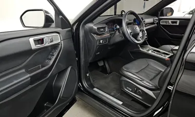 Ford Explorer 2020, 88655 км, за 16272.7 USD - фото 10
