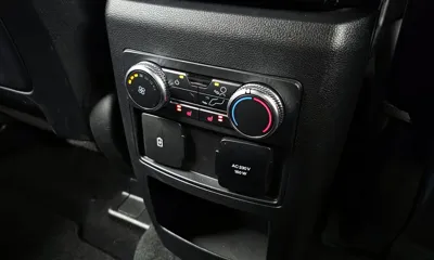 Ford Explorer 2020, 88655 км, за 16272.7 USD - фото 18