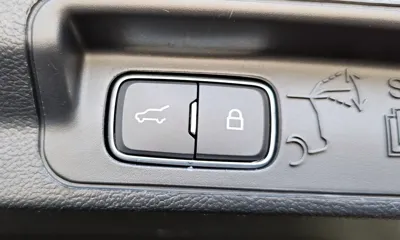 Ford Explorer 2020, 88655 км, за 16272.7 USD - фото 20