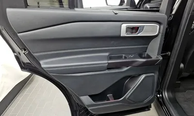 Ford Explorer 2020, 88655 км, за 16272.7 USD - фото 25