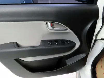 Kia Ray 2021, 89967 км, за 4494.98 USD - фото 14