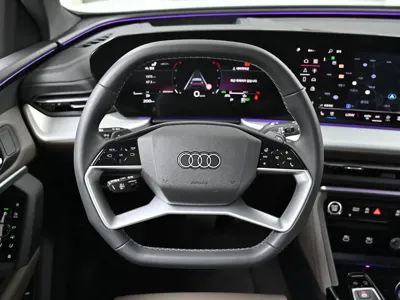Audi Q5 2025, 1575 км, за 37703.95 USD - фото 13