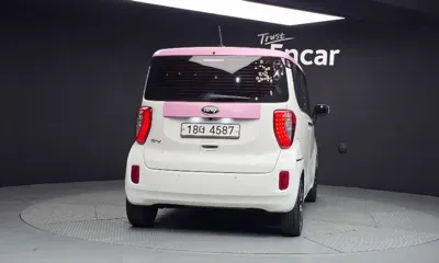 Kia Ray 2012, 179330 км, за 2732.24 USD