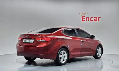 Hyundai Avante 2011, 162288 км, за 2582.78 USD