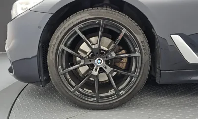 BMW 5-Series 2018, 121798 км, за 13981.88 USD