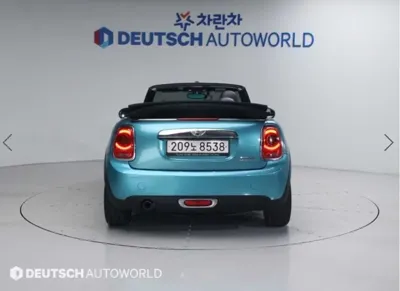 MINI Cooper Convertible 2018, 155779 км, за 6229.49 USD