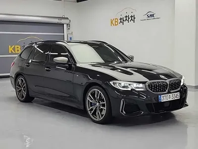 BMW 3-Series 2022, 76840 км, за 36339.61 USD