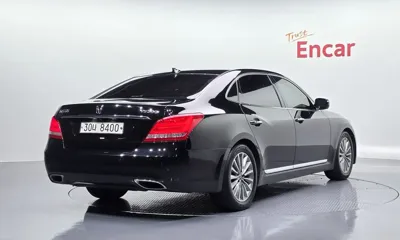 Hyundai Equus 2015, 44301 км, за 10831.04 USD