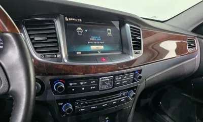 Hyundai Equus 2015, 44301 км, за 10744.28 USD - фото 15