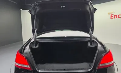 Hyundai Equus 2015, 44301 км, за 10744.28 USD - фото 33