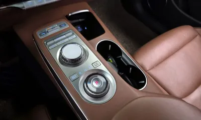 Genesis GV70 2022, 56148 км, за 25768.08 USD - фото 9