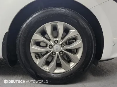 Kia Canival 2019, 167157 км, за 6475.06 USD