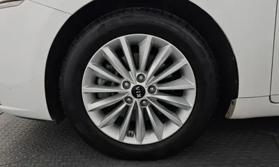 Kia K7 2019, 97457 км, за 7162.85 USD