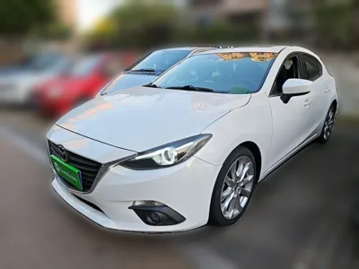 Mazda Mazda 3 Axela · 2014 год