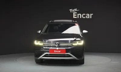 Volkswagen Tiguan 2023, 41408 км, за 17516.44 USD