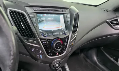 Hyundai Veloster 2014, 80989 км, за 4561.08 USD - фото 16