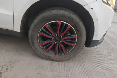 Geely Auto Vision X6