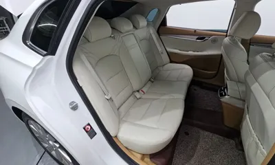 Hyundai Grandeur 2021, 54288 км, за 18827.37 USD - фото 11