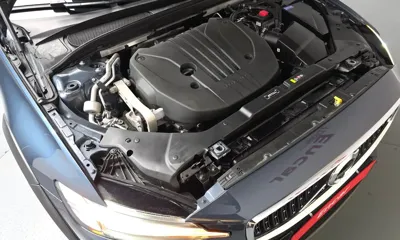 Volvo V60 2021, 69613 км, за 18818.77 USD - фото 6