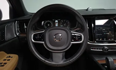 Volvo V60 2021, 69613 км, за 18818.77 USD - фото 14