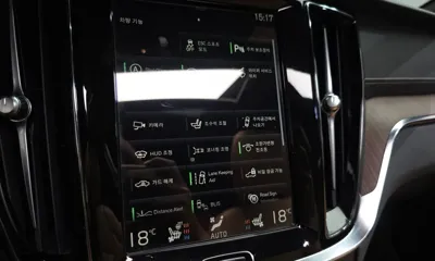Volvo V60 2021, 69613 км, за 18818.77 USD - фото 32