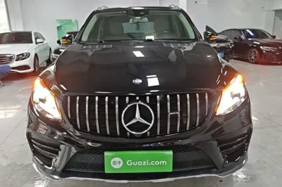 Mercedes-Benz GLE 2017, 145600 км, за 23520 USD