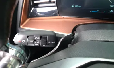 KG_Mobility_Ssangyong Torres 2025, 33427 км, за 11577.05 USD - фото 30
