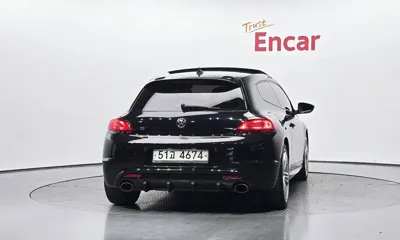 Volkswagen Scirocco 2014, 206213 км, за 5718.19 USD