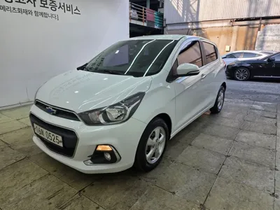 ChevroletGMDaewoo Spark 2016, 118000 км, за 3237.53 USD