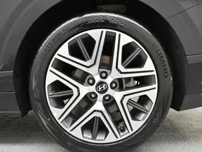 Hyundai Grandeur 2025, 12086 км, за 25258.83 USD
