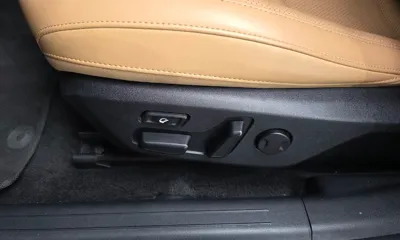 Kia EV6 2023, 48982 км, за 23077.41 USD - фото 32