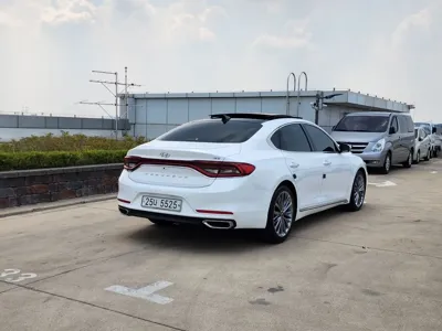 Hyundai Grandeur 2019, 61344 км, за 12669.03 USD
