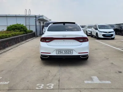 Hyundai Grandeur 2019, 61344 км, за 12669.03 USD
