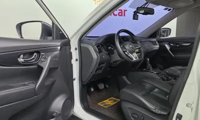 Nissan X-Trail 2018, 76580 км, за 9602.64 USD - фото 12