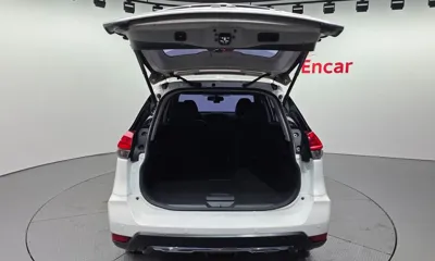 Nissan X-Trail 2018, 76580 км, за 9602.64 USD - фото 20