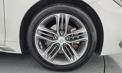 Hyundai Grandeur 2019, 71614 км, за 12307.09 USD - фото 5