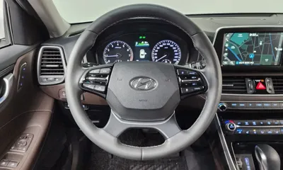 Hyundai Grandeur 2019, 71614 км, за 12307.09 USD - фото 13