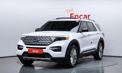 Ford Explorer · 2020 год