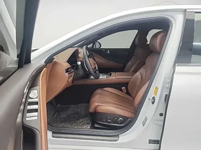 Genesis G80 2022, 56908 км, за 28817.12 USD - фото 11