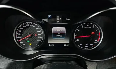 Mercedes-Benz GLC-Class 2018, 103723 км, за 19478.84 USD - фото 8
