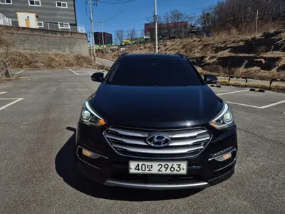 Hyundai Santafe 2016, 186112 км, за 5185.77 USD