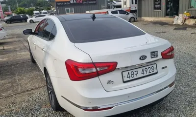 Kia K7 2014, 154126 км, за 3893.91 USD