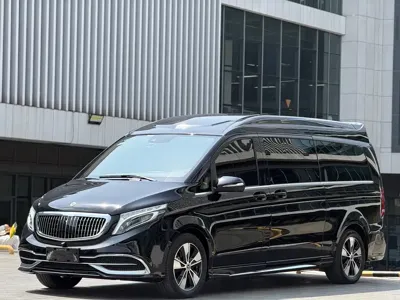 Mercedes-Benz V-Class 2023, 42000 км, за 58397.16 USD