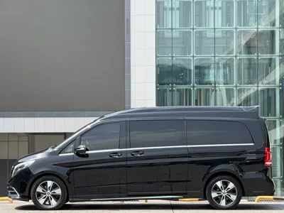 Mercedes-Benz V-Class 2023, 42000 км, за 58115.02 USD - фото 22