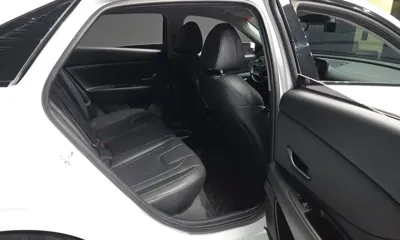 Hyundai Avante 2021, 142207 км, за 9700.33 USD - фото 12