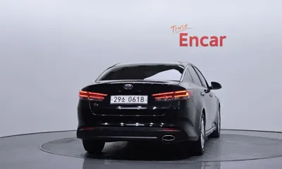 Kia K5 2017, 72721 км, за 5939.87 USD